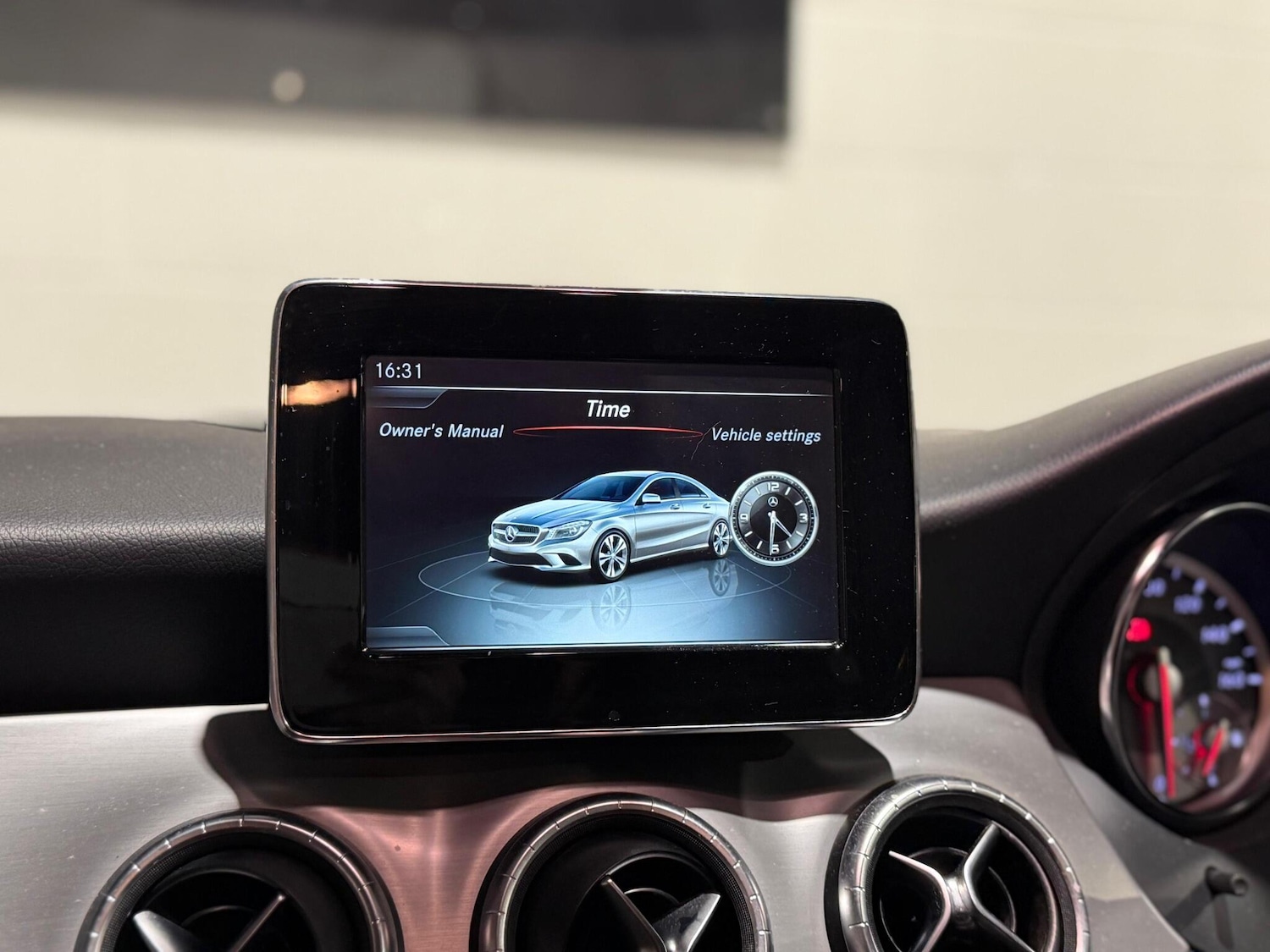 Used Mercedes-Benz CLA 2015 for sale - 76646057: Photo 17