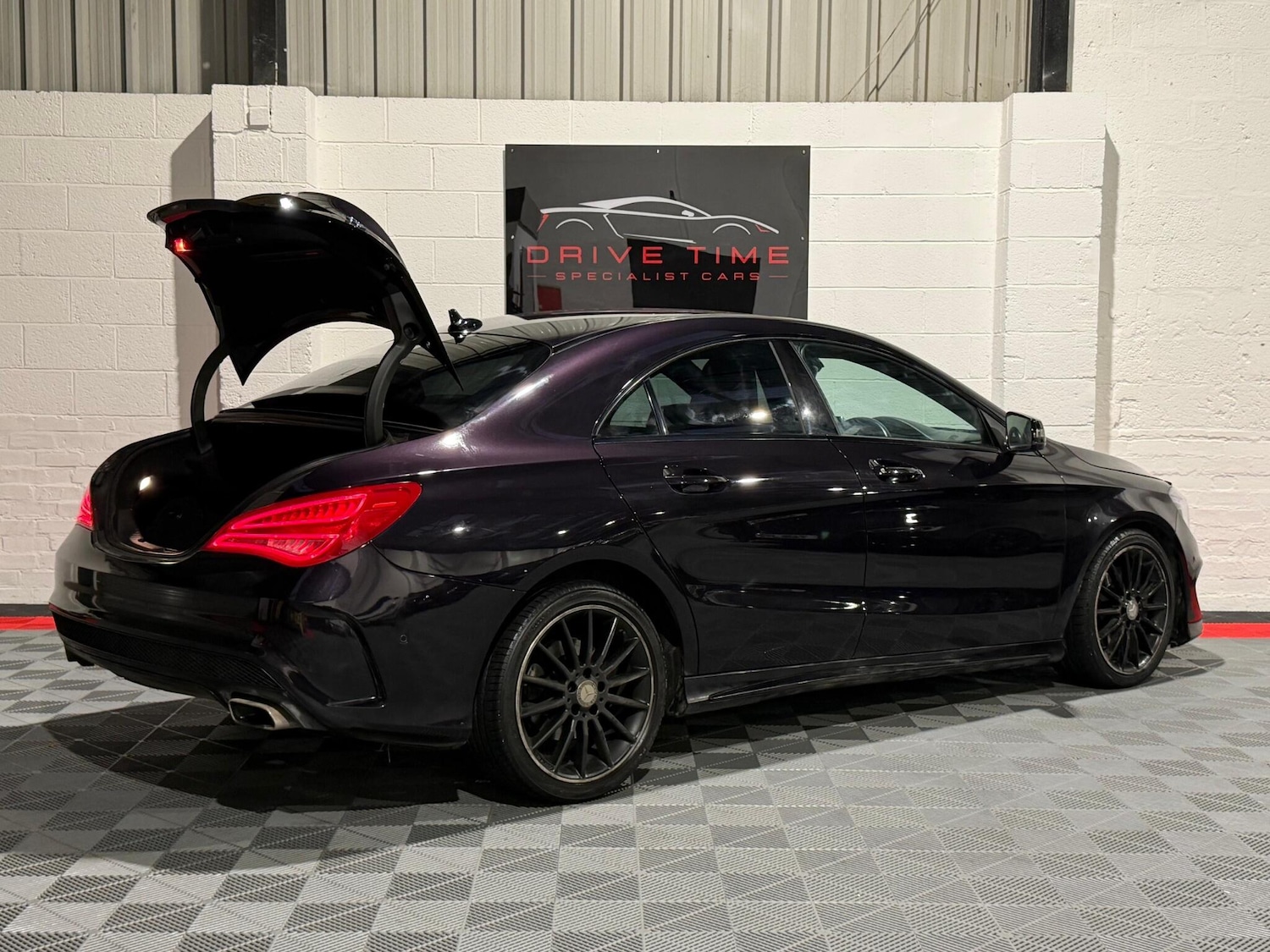 Used Mercedes-Benz CLA 2015 for sale - 76646057: Photo 4