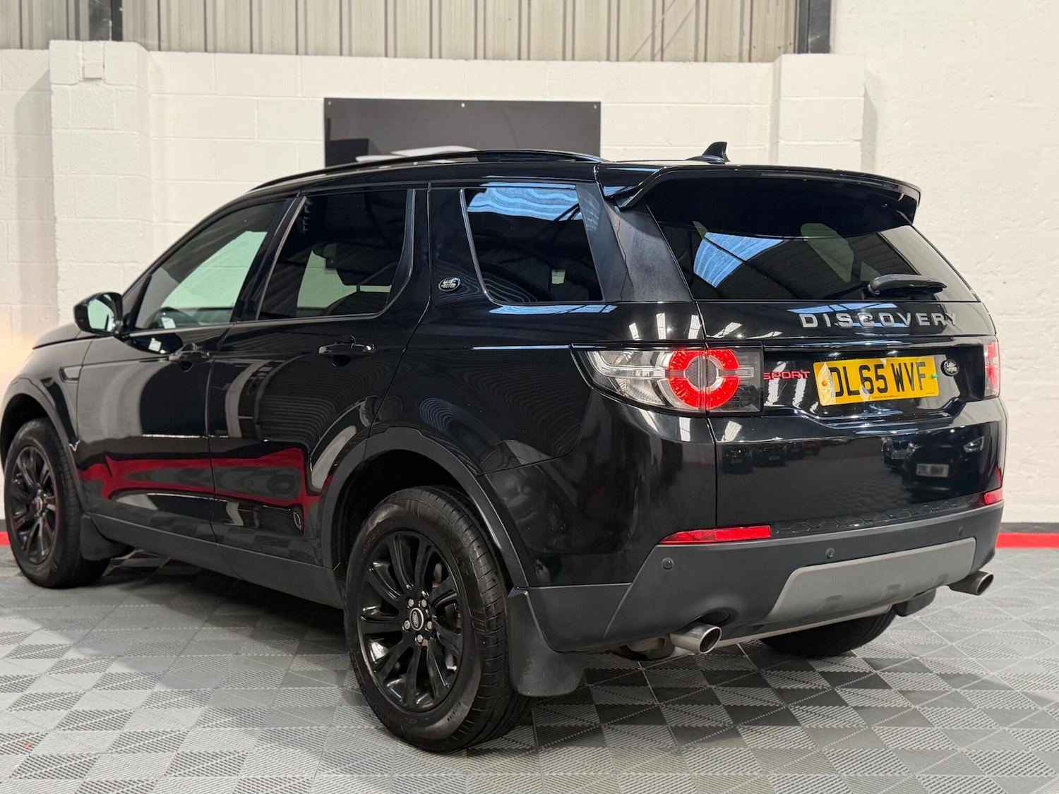 Used Land Rover Discovery Sport 2016 for sale - 76802126: Photo 13