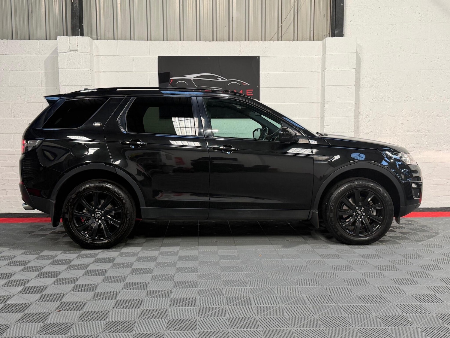 Used Land Rover Discovery Sport 2016 for sale - 76802126: Photo 14