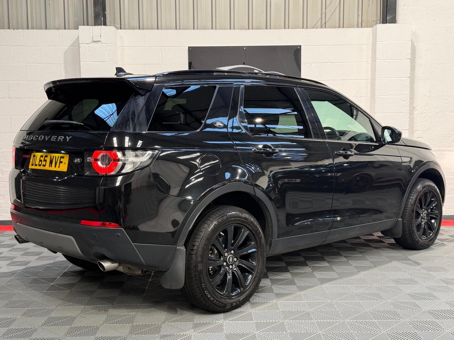 Used Land Rover Discovery Sport 2016 for sale - 76802126: Photo 16