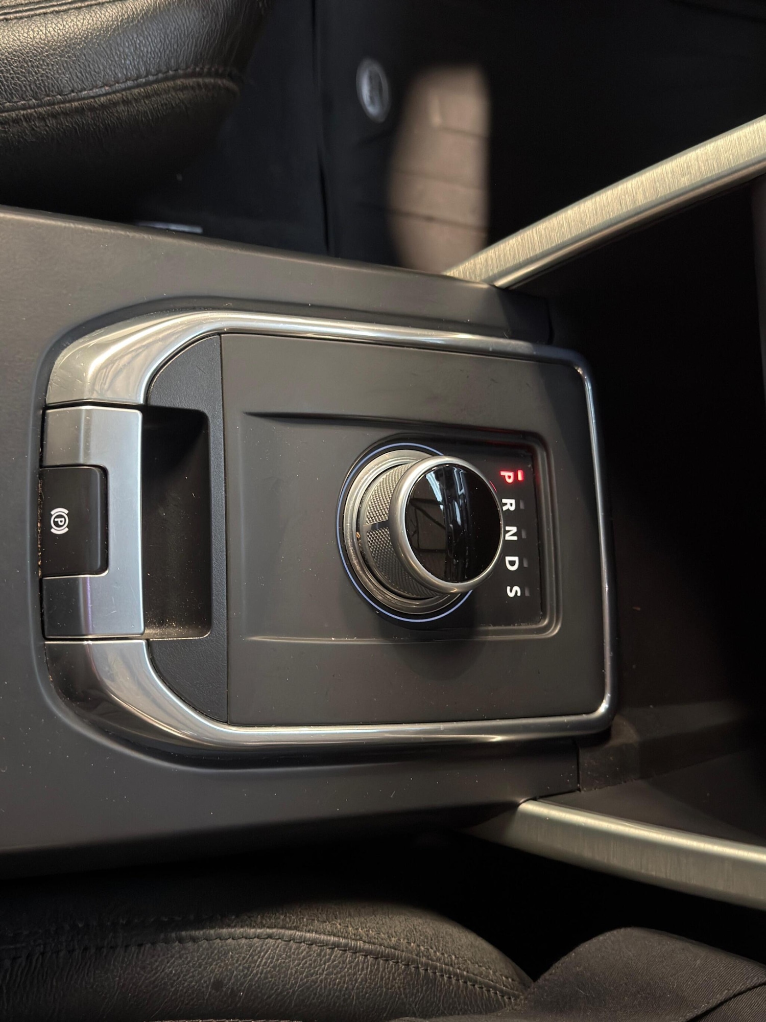 Used Land Rover Discovery Sport 2016 for sale - 76802126: Photo 25