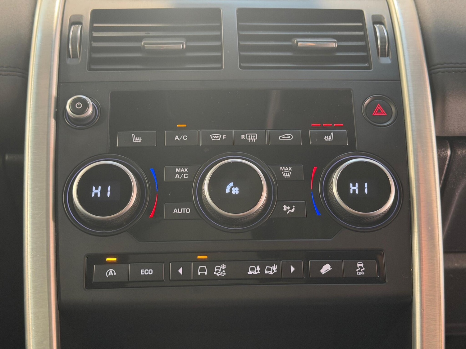 Used Land Rover Discovery Sport 2016 for sale - 76802126: Photo 35