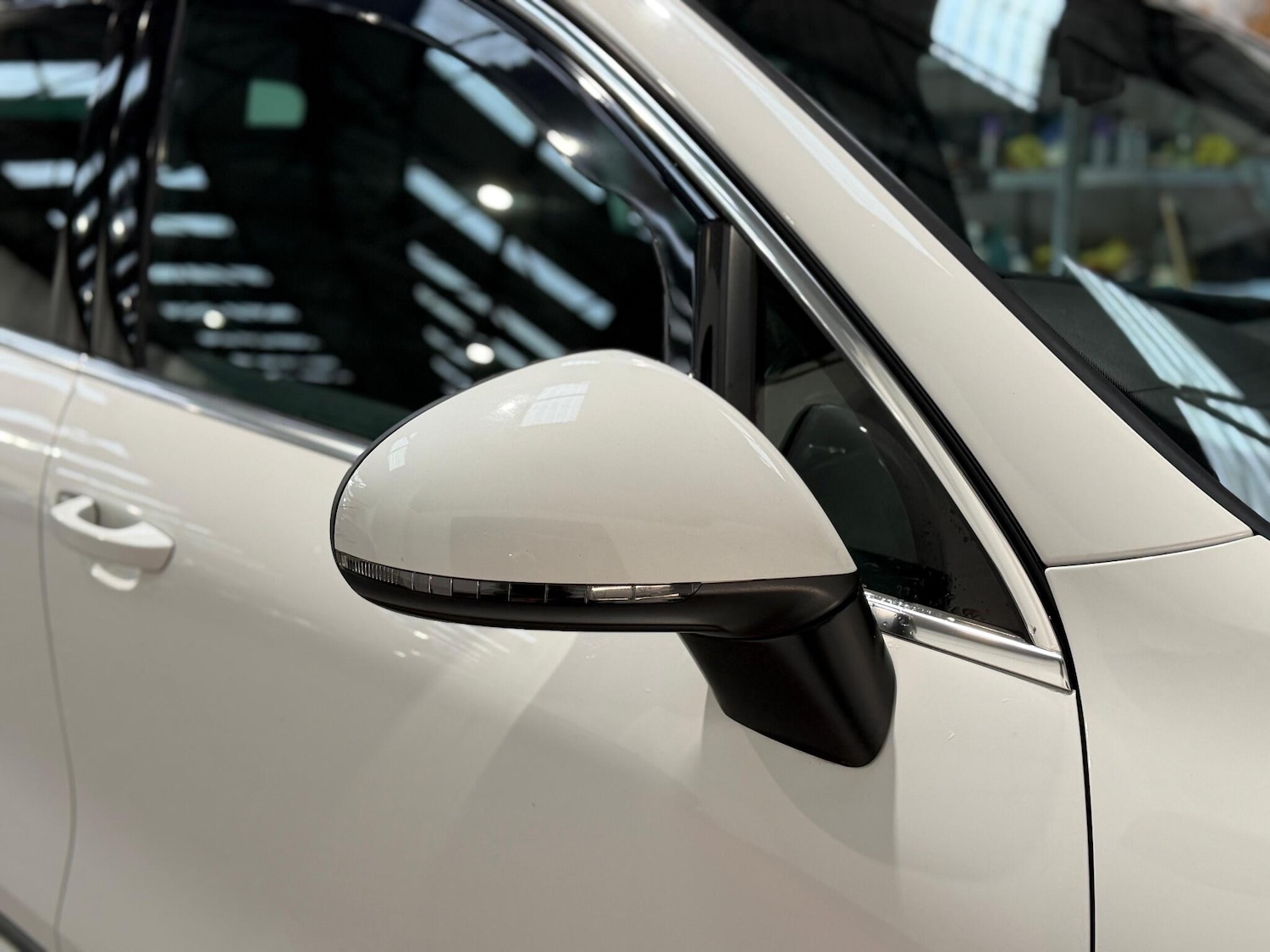 Used Volkswagen Touareg 2012 for sale - 77237637: Photo 28