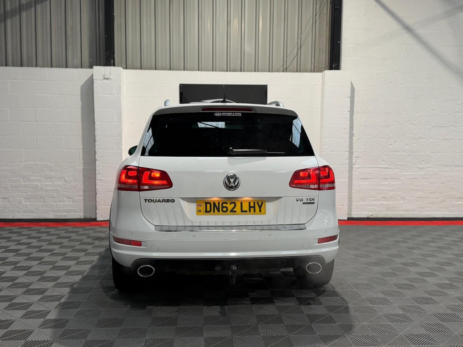 Used Volkswagen Touareg 2012 for sale - 77237637: Photo 8