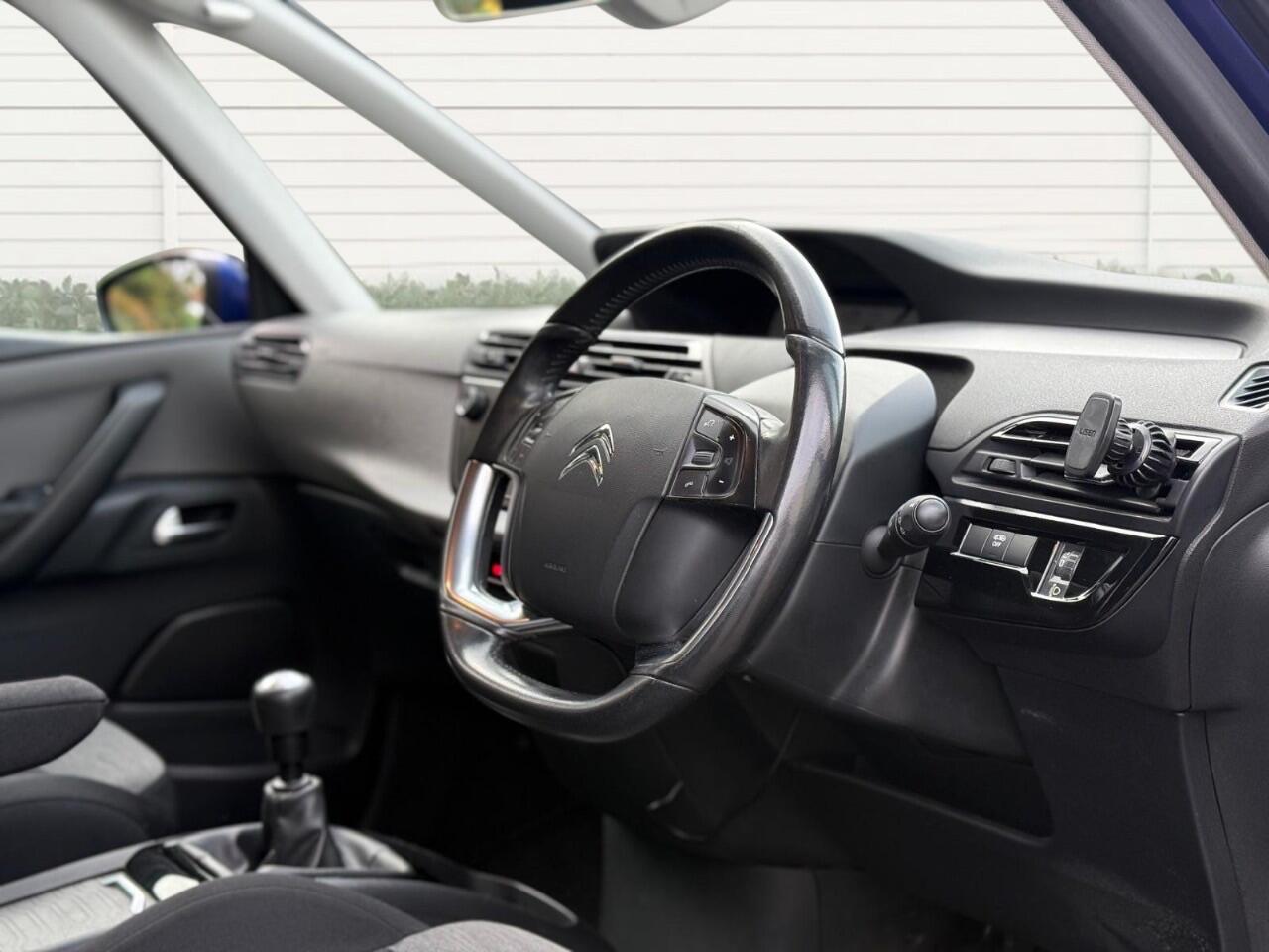 Used Citroen C4 Grand Picasso 2017 for sale - 76440405: Photo 10