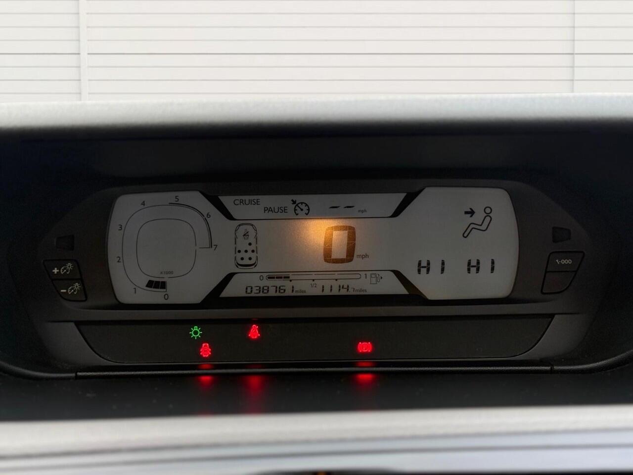 Used Citroen C4 Grand Picasso 2017 for sale - 76440405: Photo 31