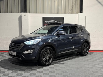 Used Hyundai Santa Fe 2014 for sale - 77625773: Photo