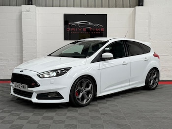 Used Ford Focus 2015 for sale - 79061606: Photo