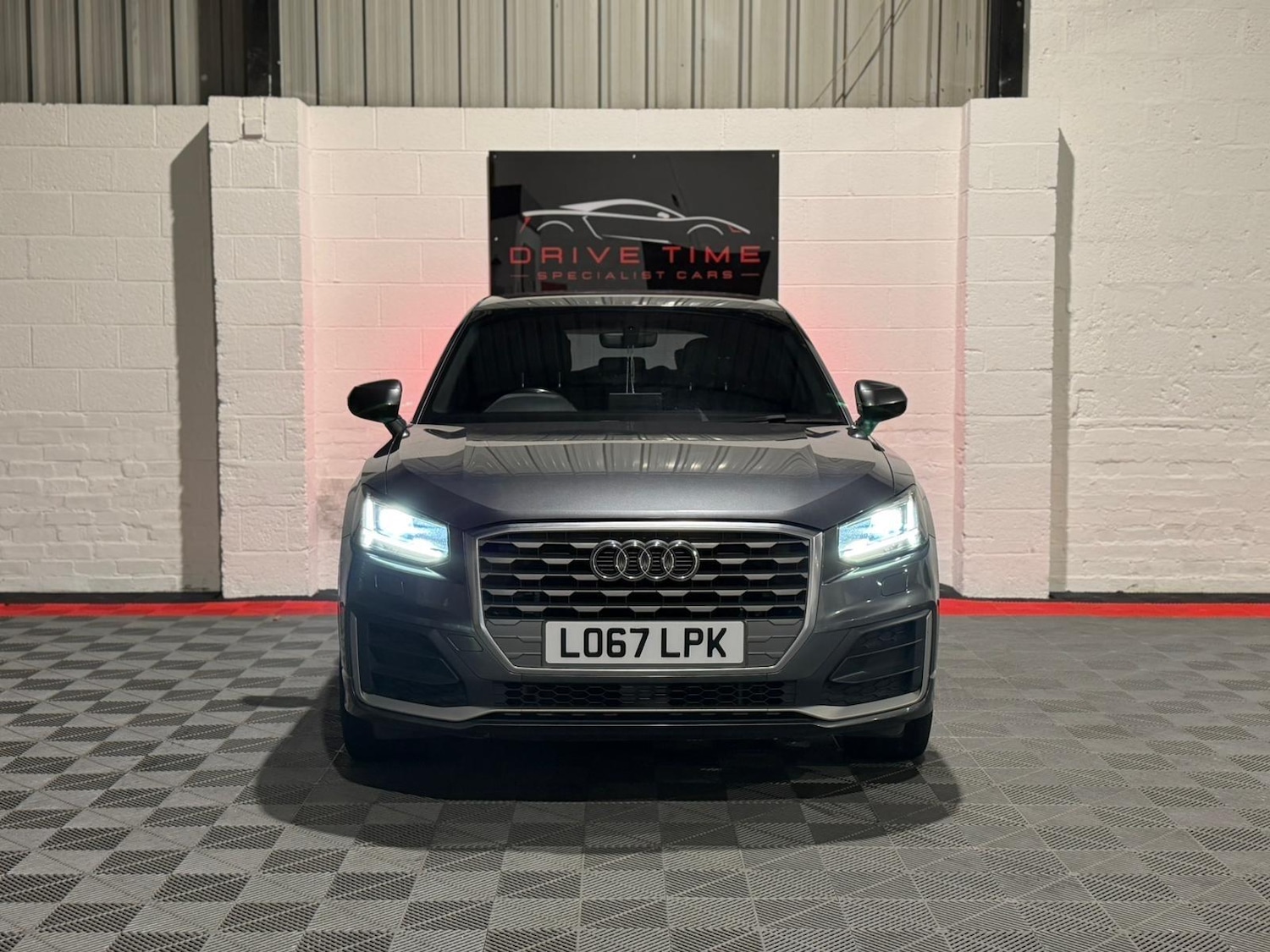 Used Audi Q2 2017 for sale - 77331674: Photo 2