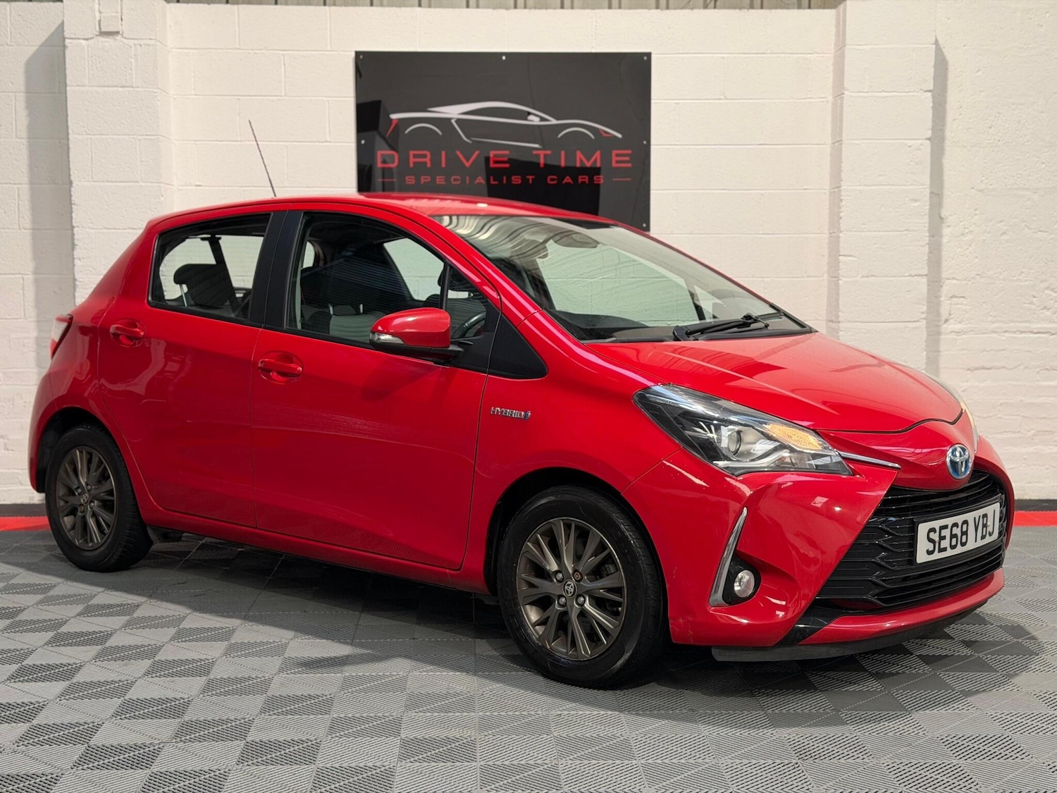 Used Toyota Yaris 2019 for sale - 76899102: Photo 1