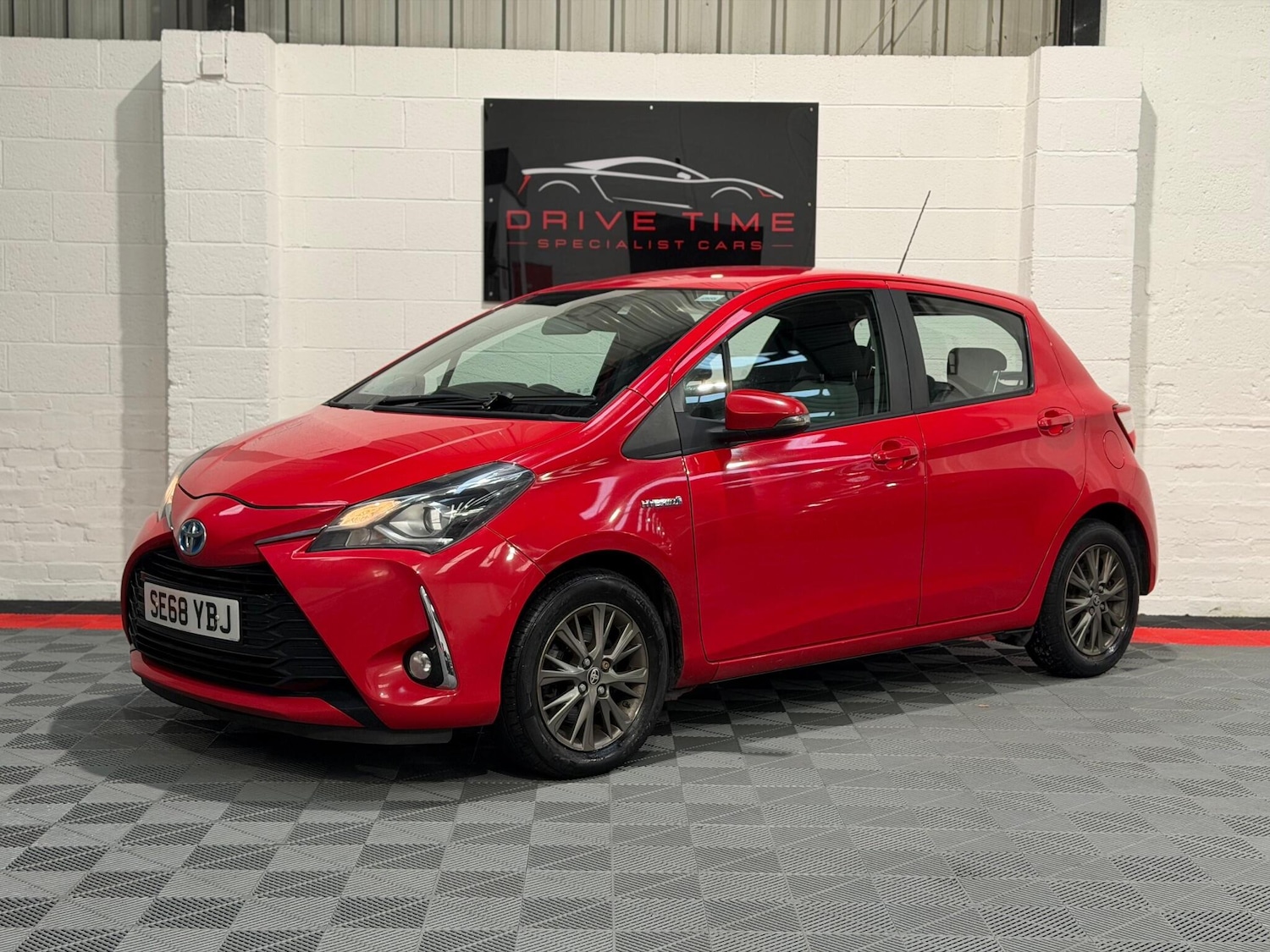 Used Toyota Yaris 2019 for sale - 76899102: Photo 3