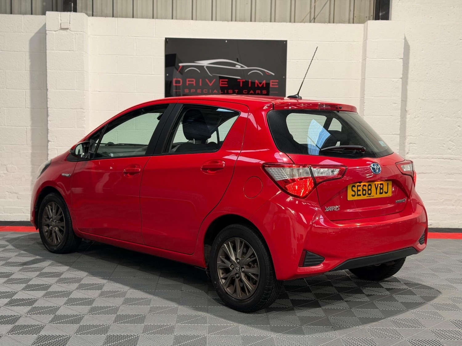 Used Toyota Yaris 2019 for sale - 76899102: Photo 5