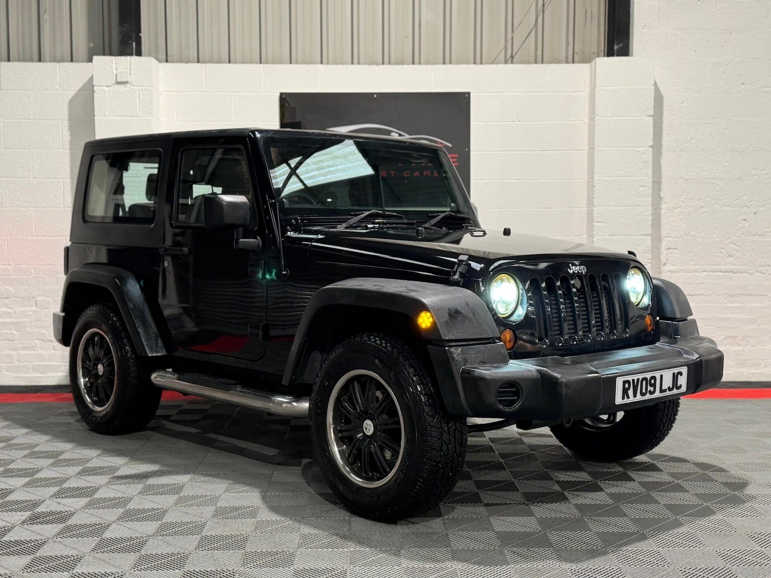 Used Jeep Wrangler 2009 for sale - 77469201: Photo 4