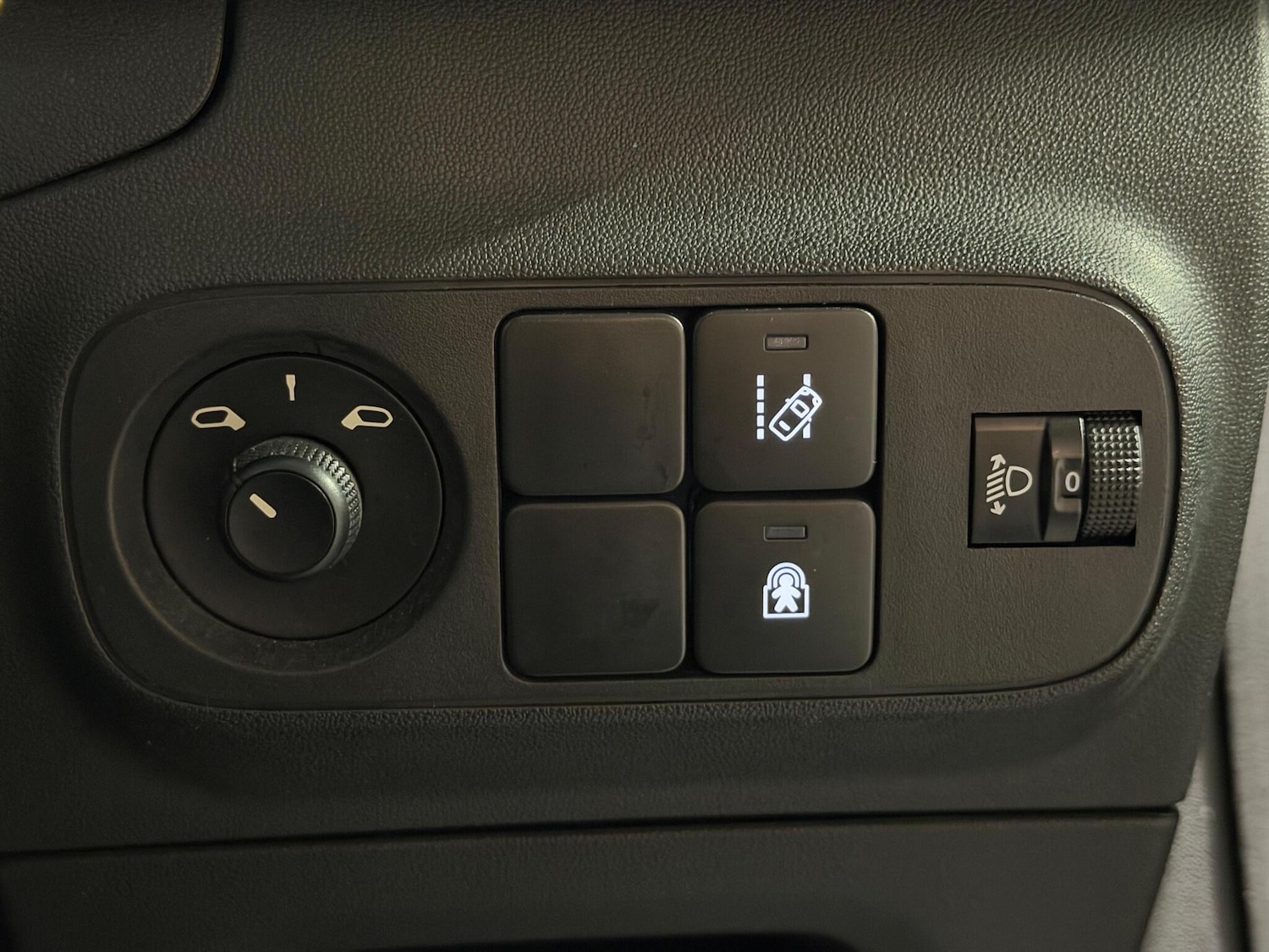 Used Citroen C3 2017 for sale - 77120083: Photo 15