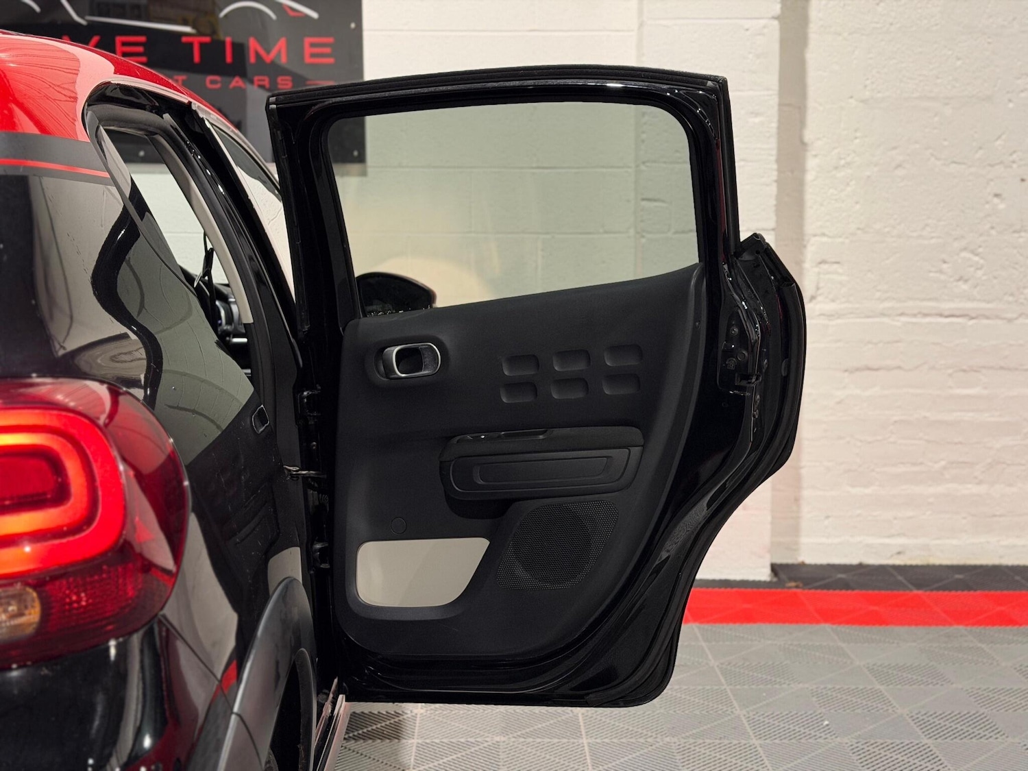 Used Citroen C3 2017 for sale - 77120083: Photo 17