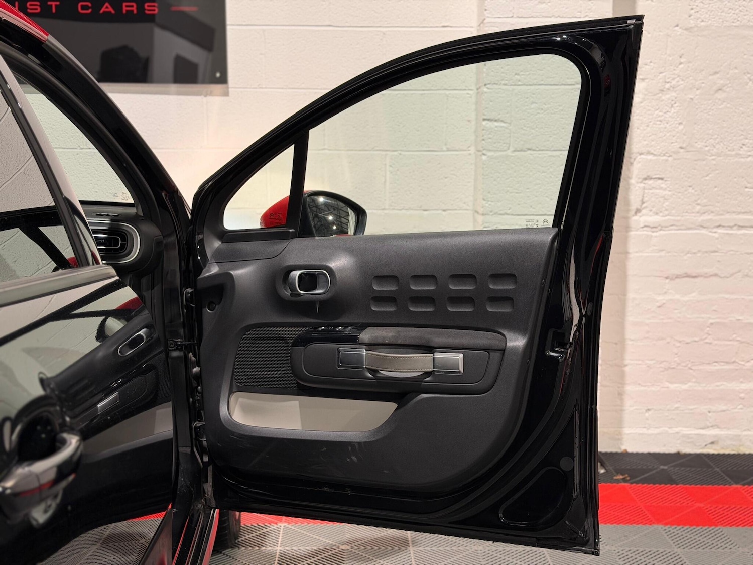 Used Citroen C3 2017 for sale - 77120083: Photo 19