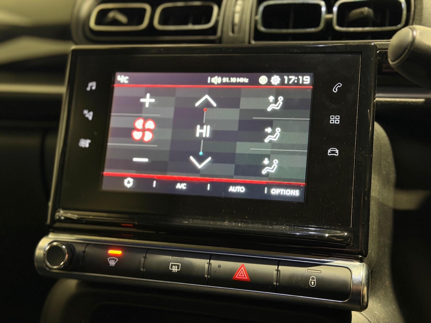 Used Citroen C3 2017 for sale - 77120083: Photo 24