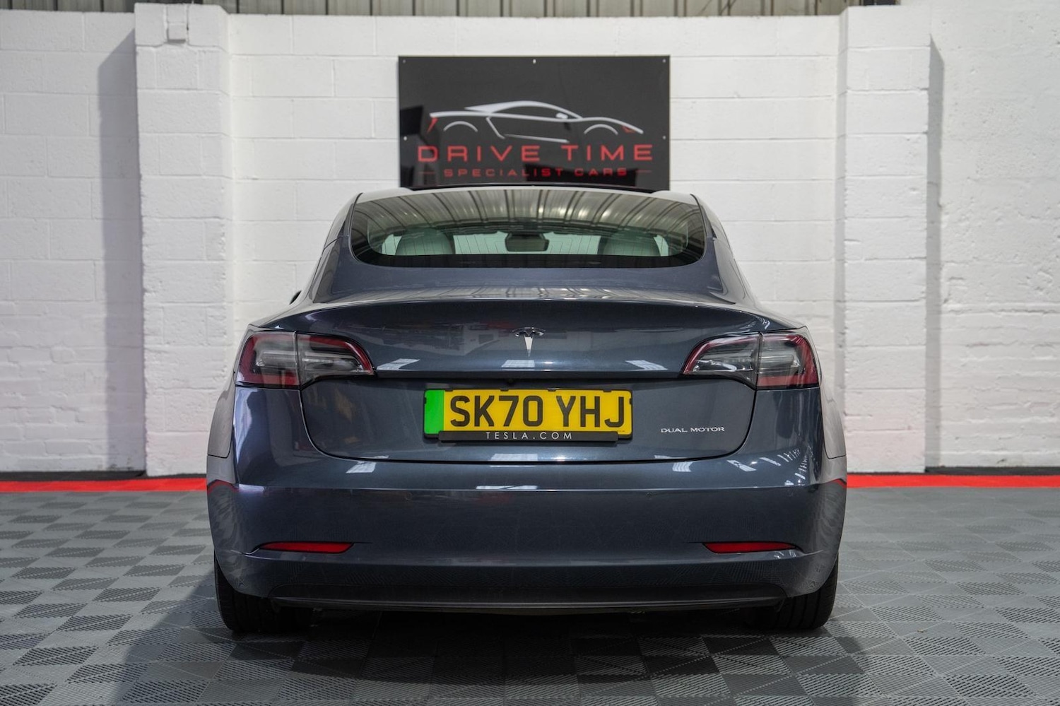 Used Tesla Model 3 2020 for sale - 76620239: Photo 8