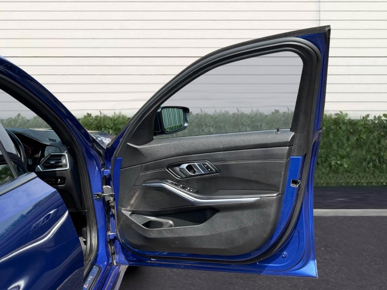 Used BMW 3 Series 2021 for sale - 77039928: Photo 26