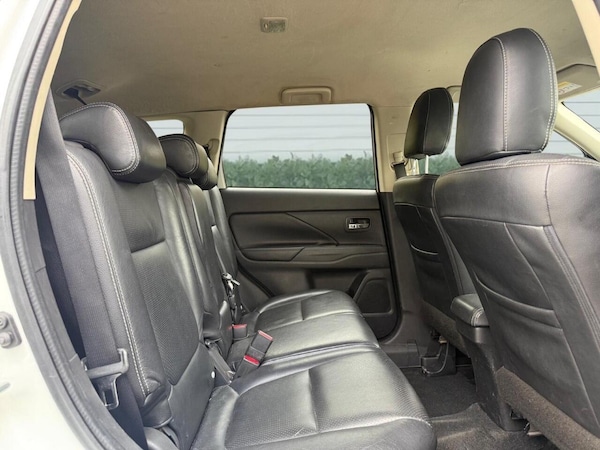 Used Mitsubishi Outlander 2014 for sale - 76213931: Photo 14