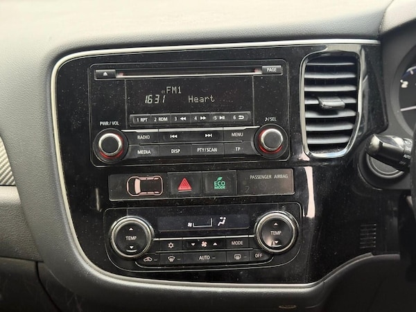 Used Mitsubishi Outlander 2014 for sale - 76213931: Photo 25