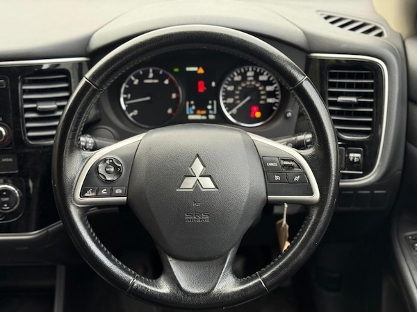 Used Mitsubishi Outlander 2014 for sale - 76213931: Photo 28