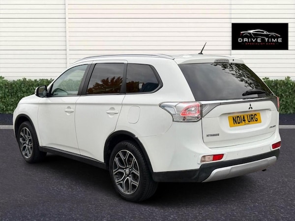 Used Mitsubishi Outlander 2014 for sale - 76213931: Photo 4