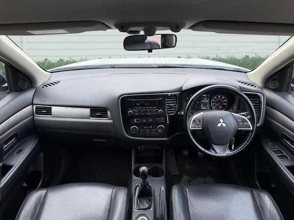Used Mitsubishi Outlander 2014 for sale - 76213931: Photo 9
