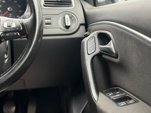 Used Volkswagen Polo for sale - 76337561: Photo 18