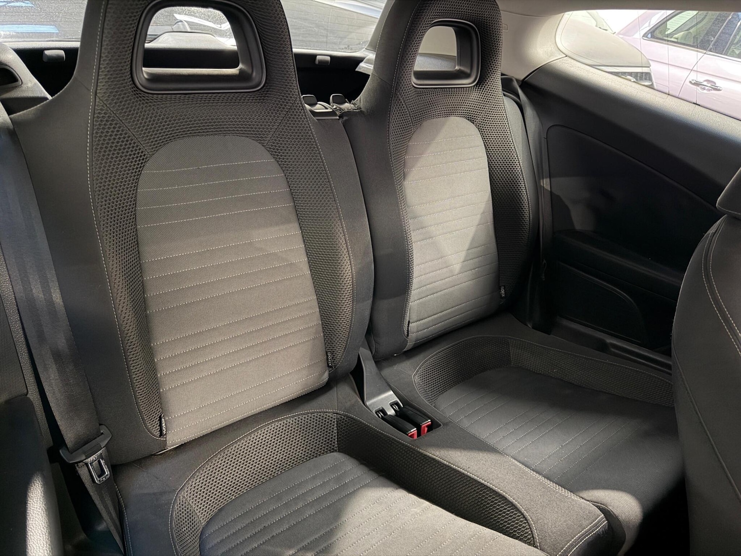 Used Volkswagen Scirocco 2009 for sale - 76753251: Photo 15