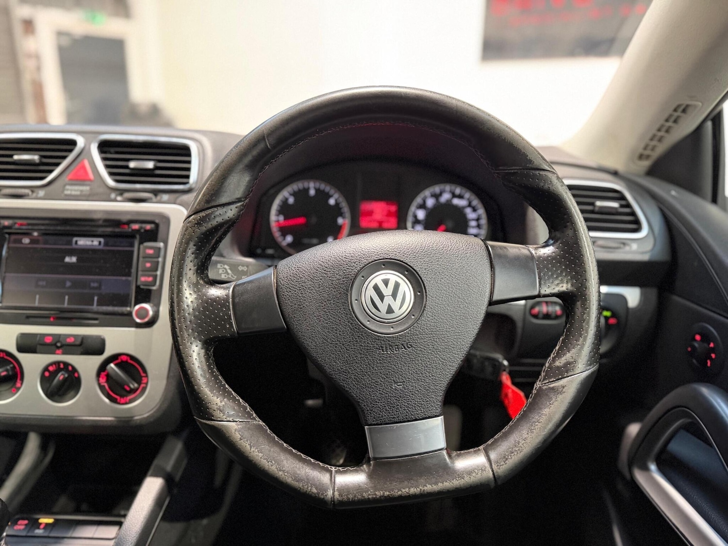 Used Volkswagen Scirocco 2009 for sale - 76753251: Photo 27