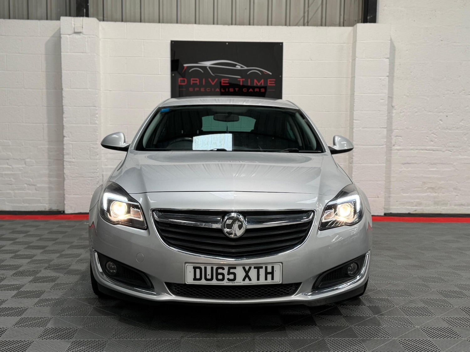 Used Vauxhall Insignia for sale - 77909160: Photo 2