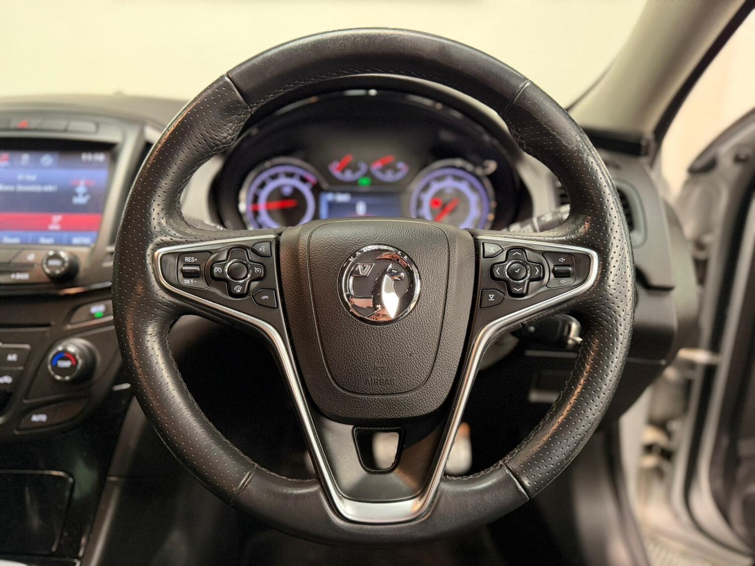 Used Vauxhall Insignia for sale - 77909160: Photo 41