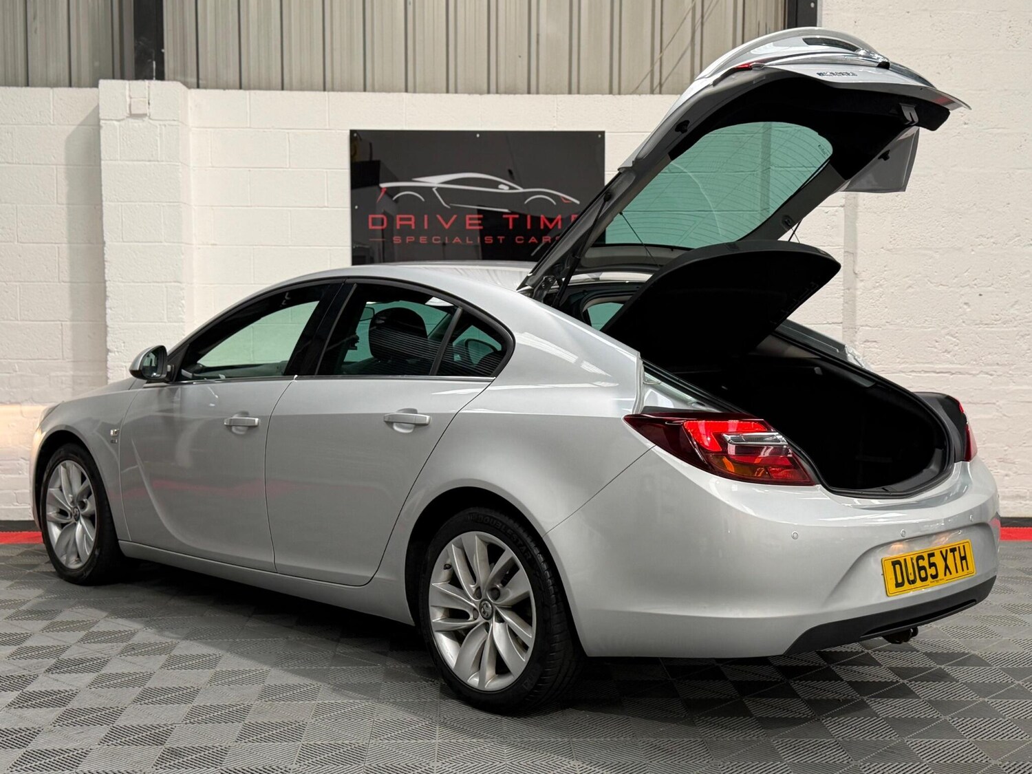Used Vauxhall Insignia for sale - 77909160: Photo 8