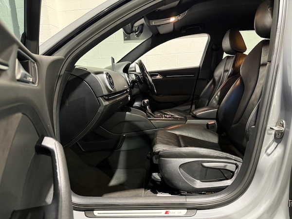 Used Audi RS3 2016 for sale - 76283080: Photo 40