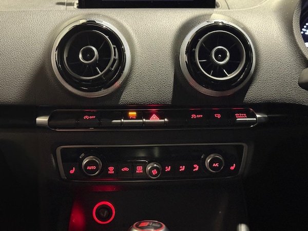Used Audi RS3 2016 for sale - 76283080: Photo 43