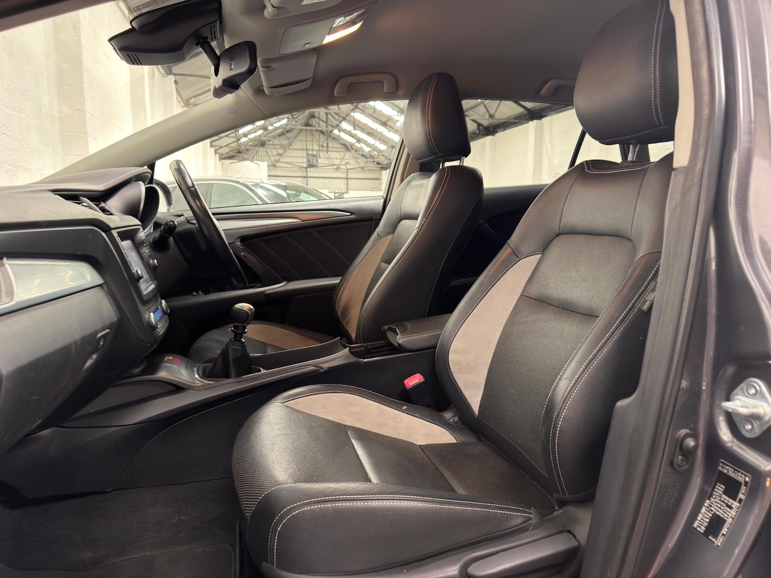 Used Toyota Avensis for sale - 78204592: Photo 31