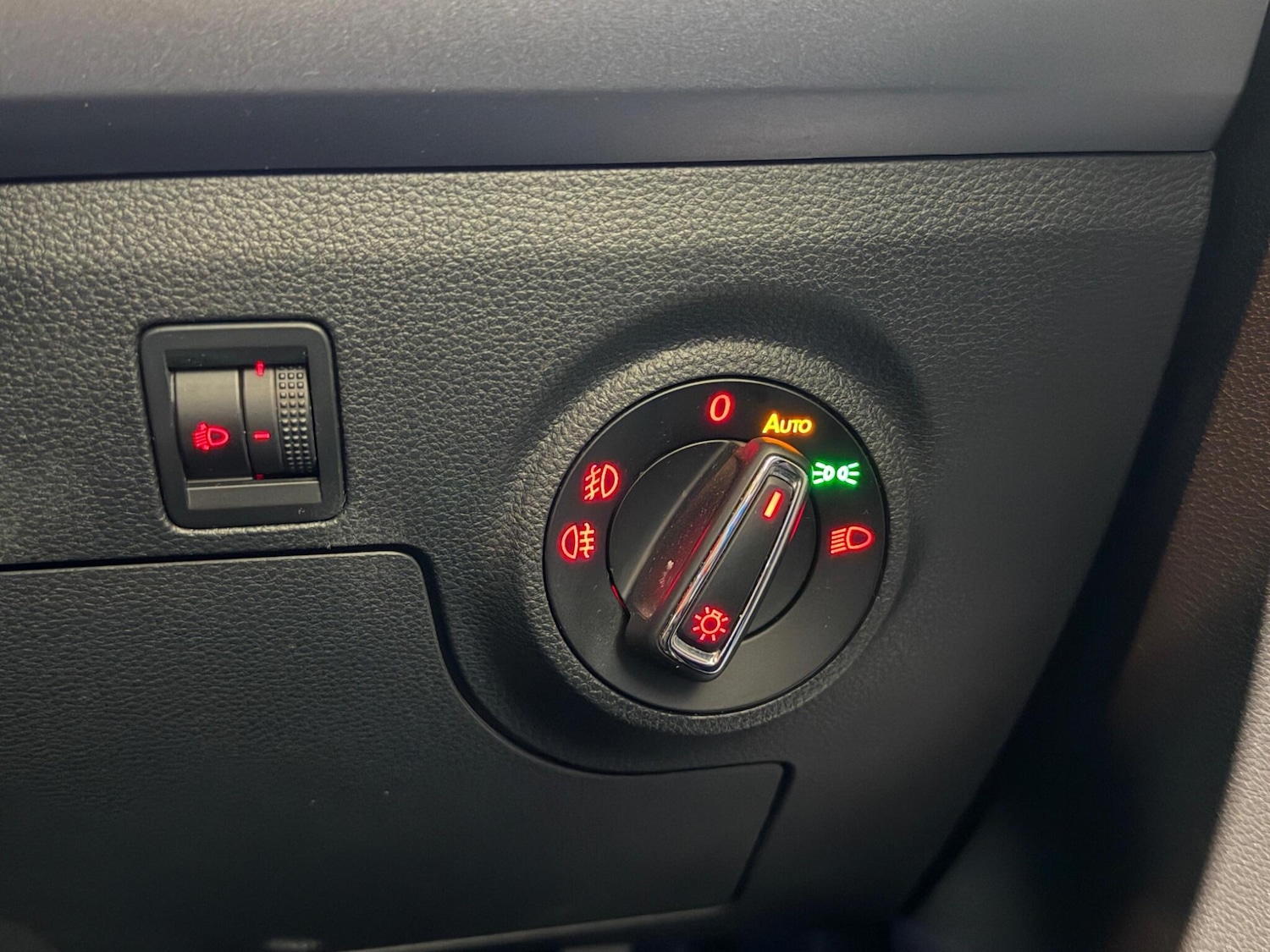 Used SEAT Arona 2017 for sale - 76781708: Photo 21