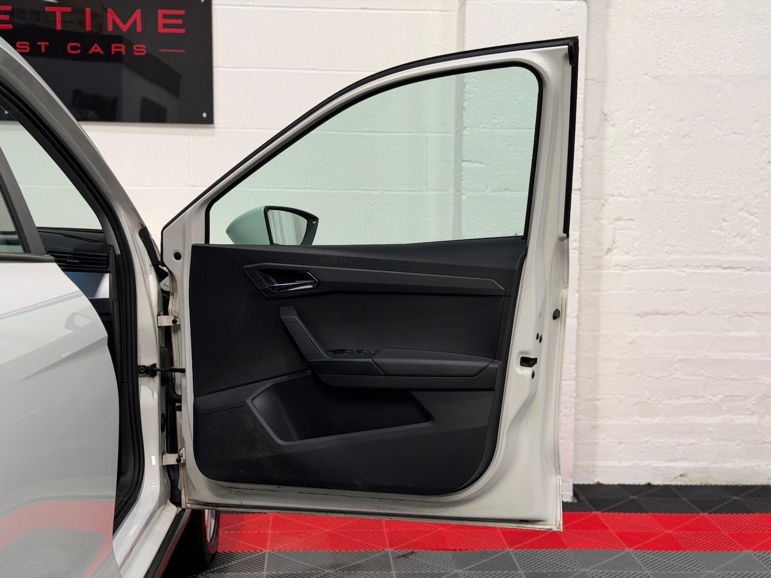 Used SEAT Arona 2017 for sale - 76781708: Photo 24