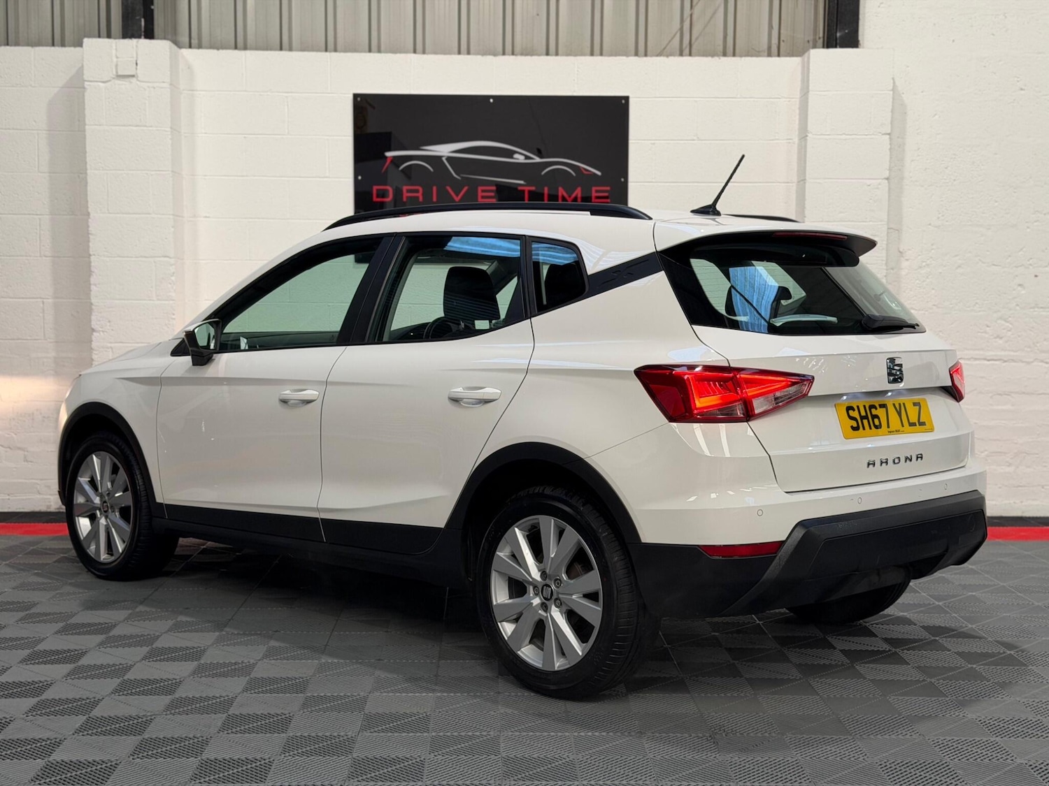 Used SEAT Arona 2017 for sale - 76781708: Photo 4