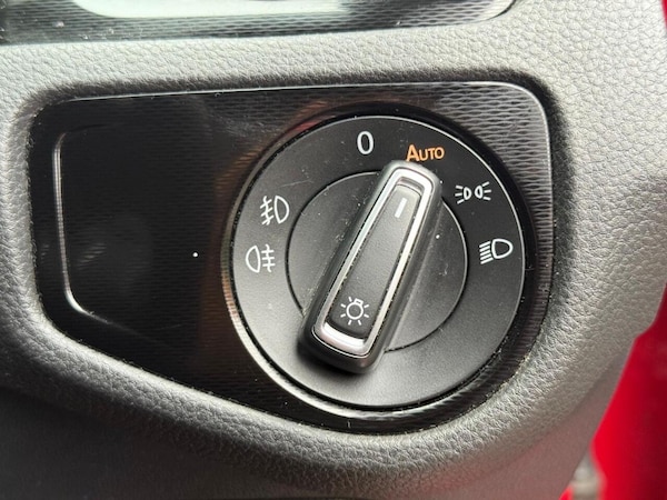 Used Volkswagen Golf 2015 for sale - 76260404: Photo 36