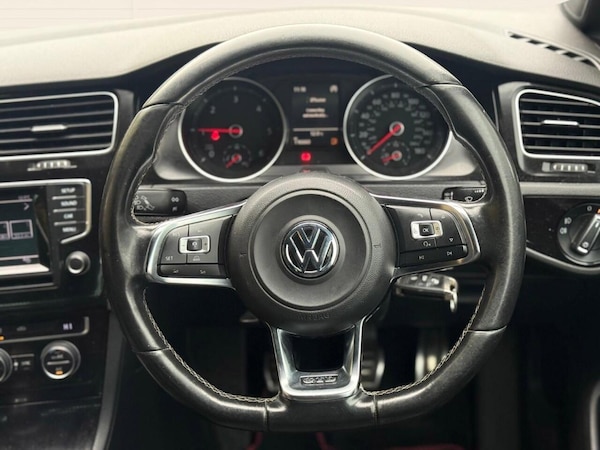 Used Volkswagen Golf 2015 for sale - 76260404: Photo 57