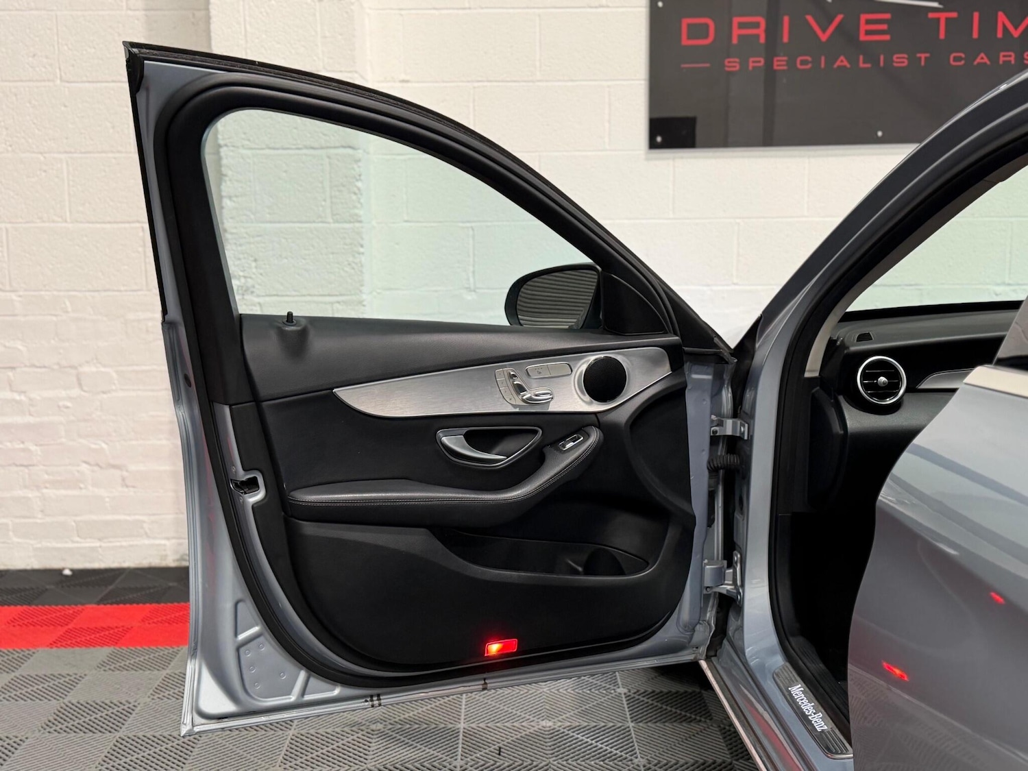 Used Mercedes-Benz C Class 2017 for sale - 77824477: Photo 21