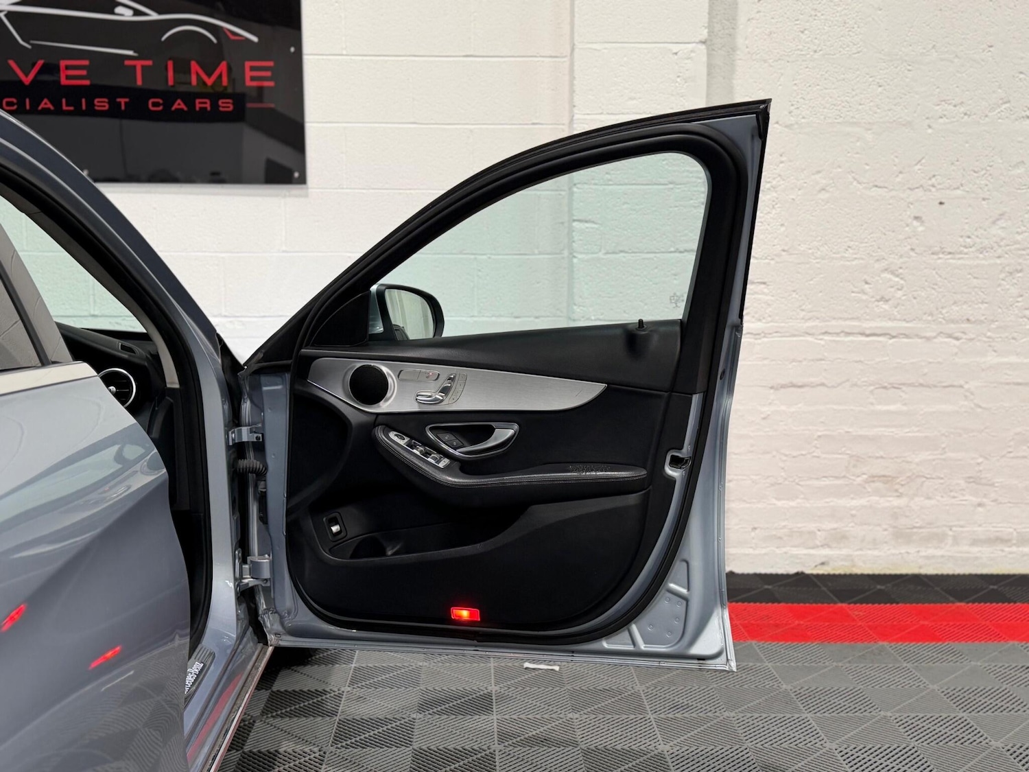 Used Mercedes-Benz C Class 2017 for sale - 77824477: Photo 24