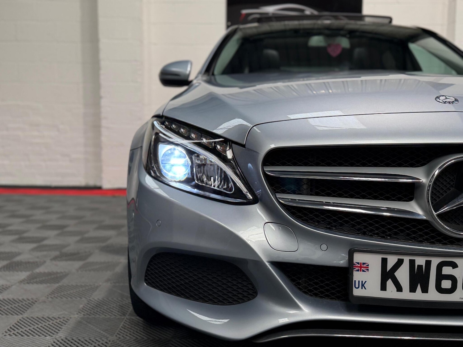 Used Mercedes-Benz C Class 2017 for sale - 77824477: Photo 43