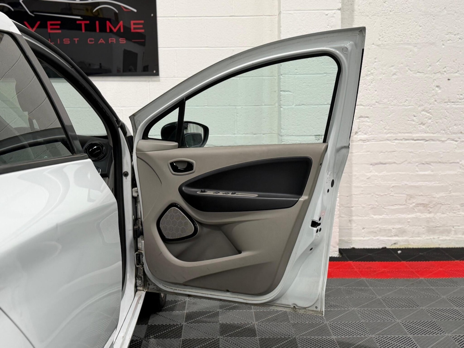 Used Renault Zoe for sale - 78006681: Photo 15