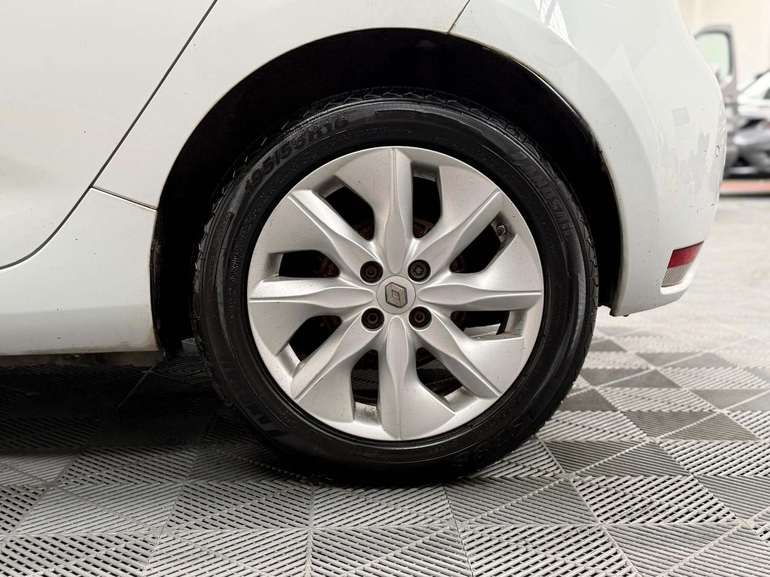 Used Renault Zoe for sale - 78006681: Photo 17