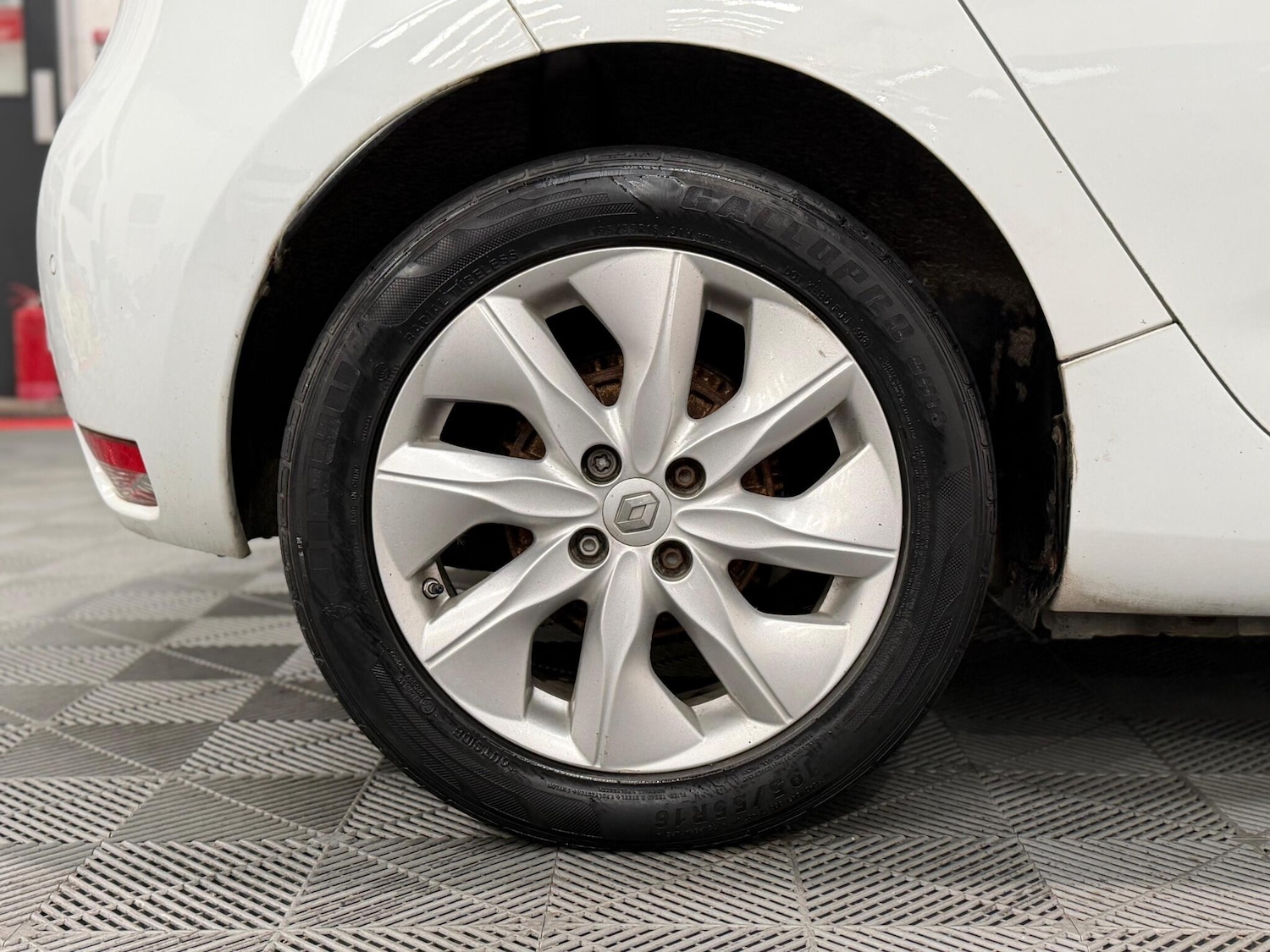 Used Renault Zoe for sale - 78006681: Photo 19