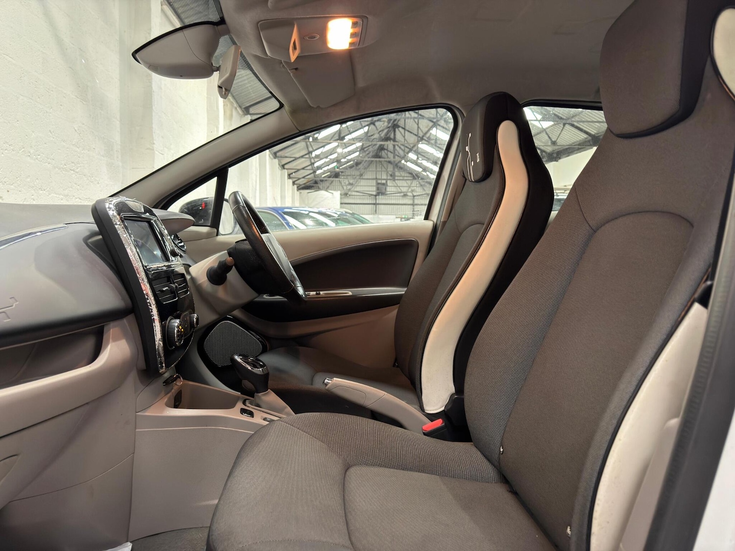 Used Renault Zoe for sale - 78006681: Photo 23